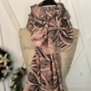 Scarf, Pink scarf with Samoan/Polynesian design